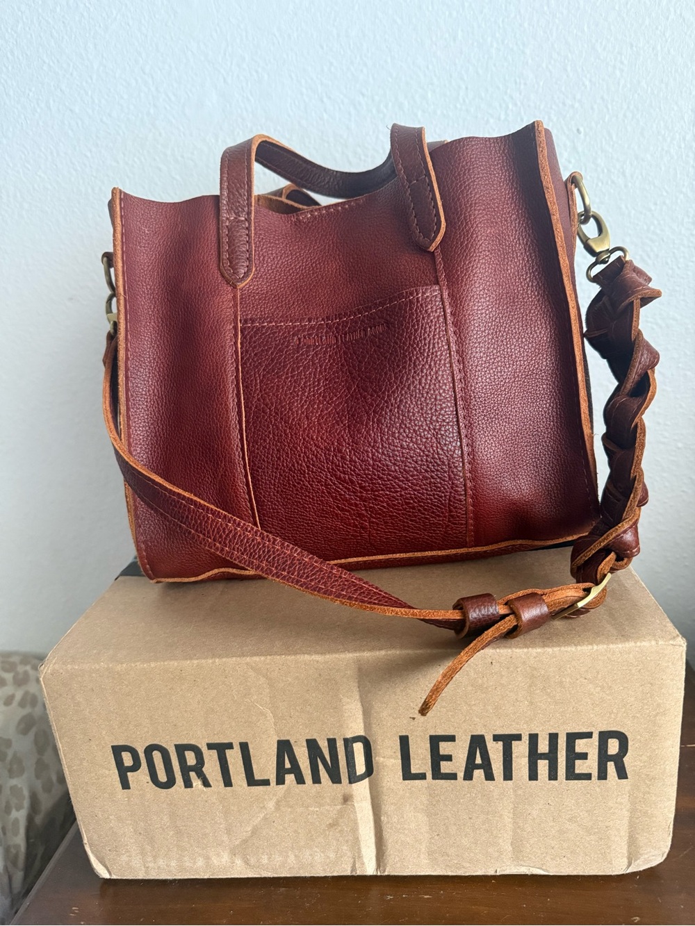 Portland Leather Lola Crossbody Tote classic in Nutmeg
